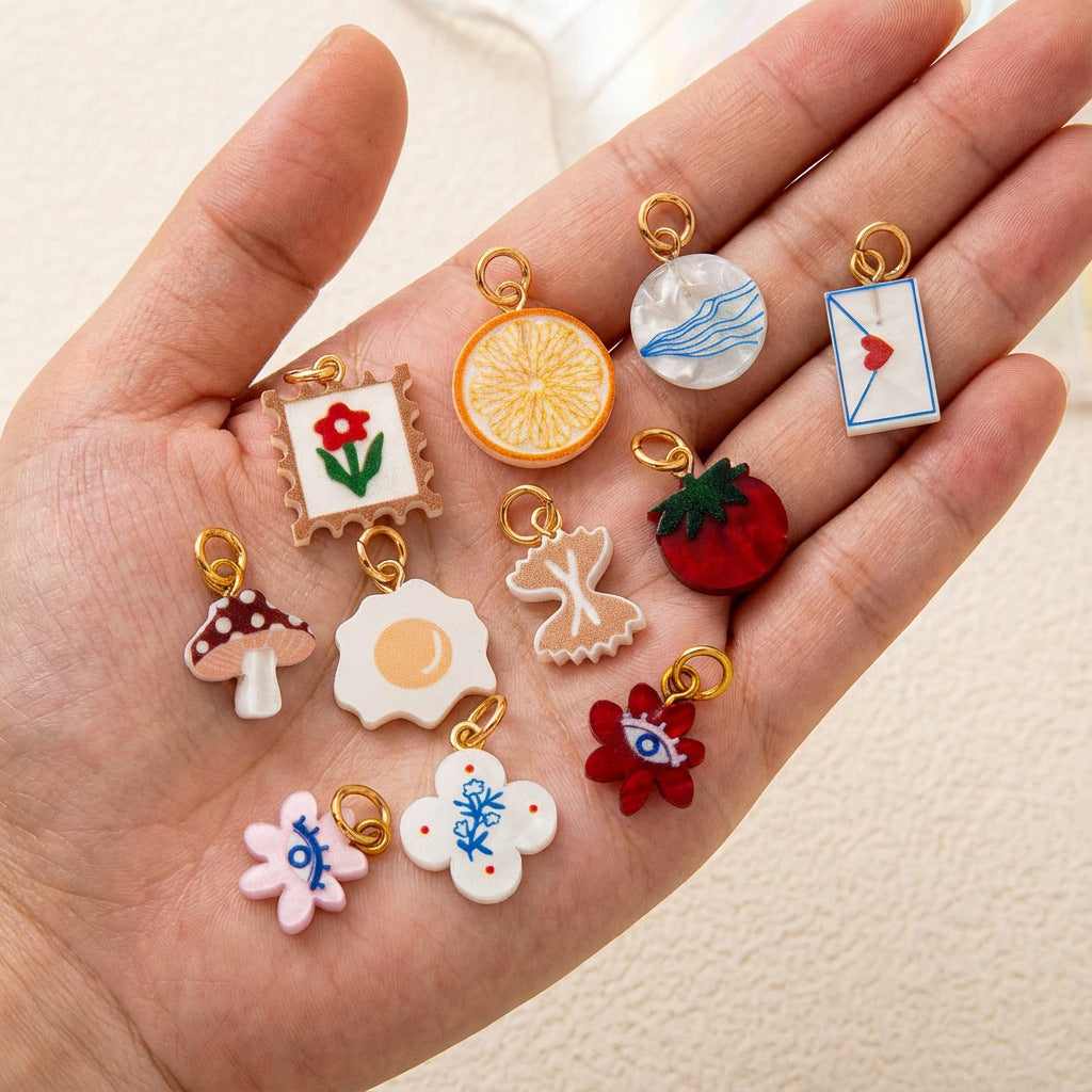 Fashion Casual Business 18K Gold Plated Brass Fruit Floral Pendant Necklace Charm Bar for Unisex