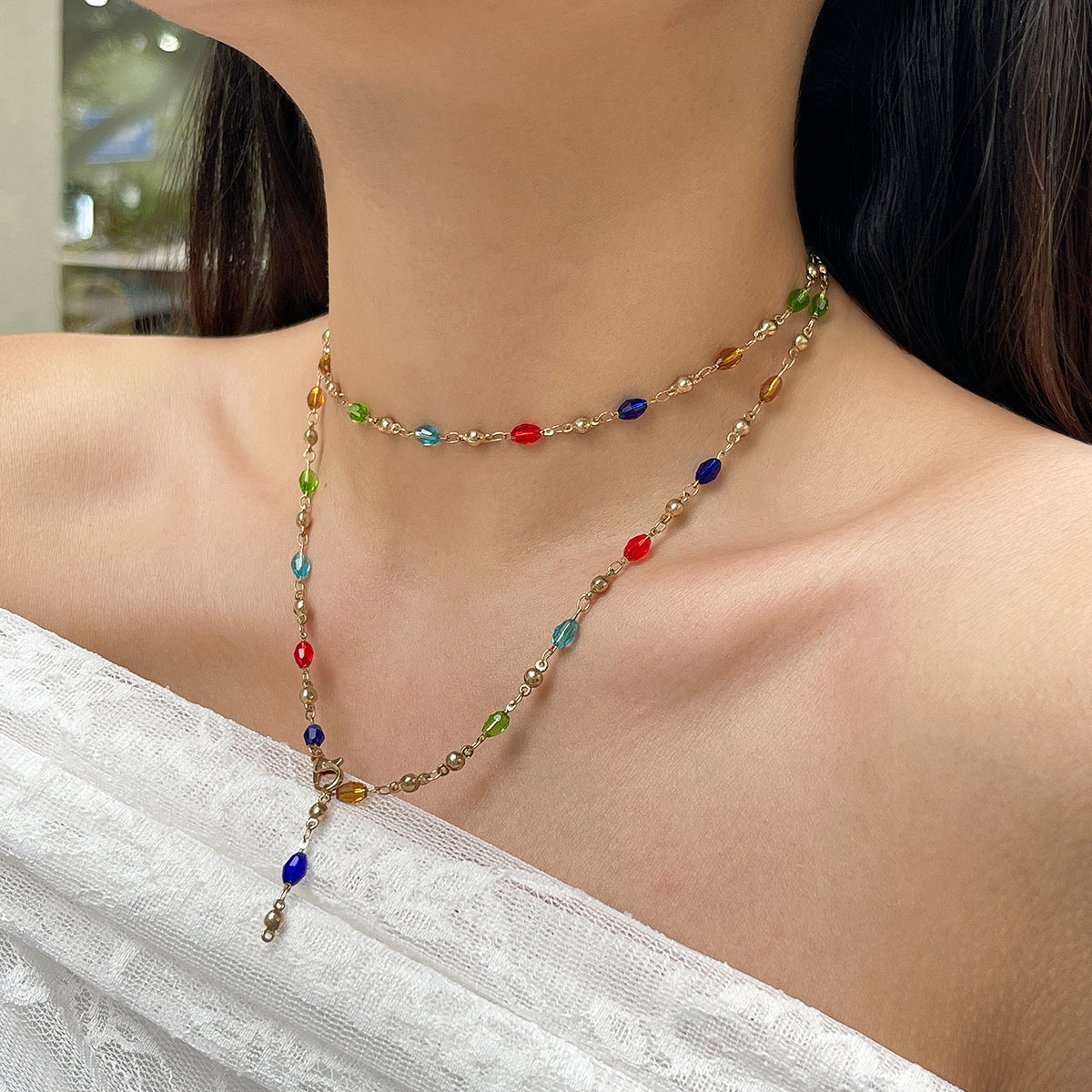 Collana a pendente minimalista a Y da donna con catena in lega di zinco placcata e nappe con strass