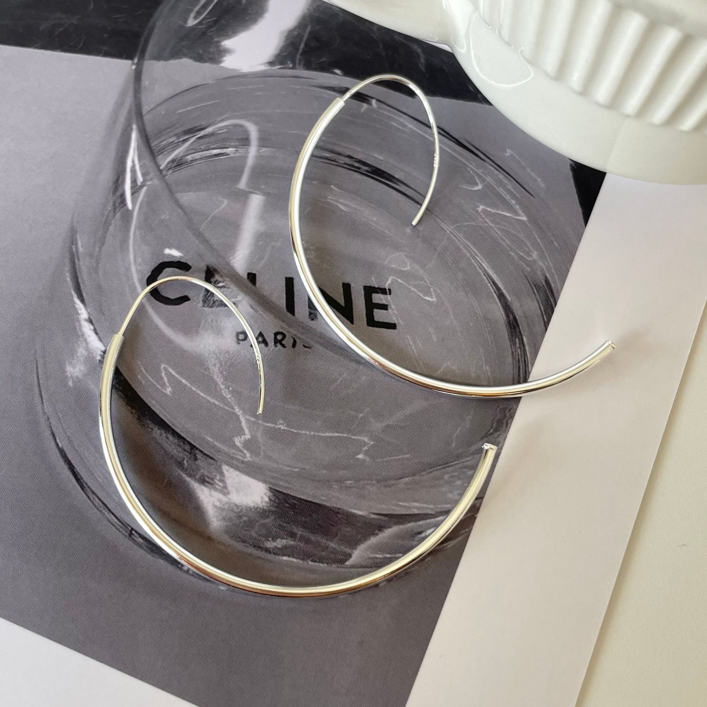 Orecchini da donna geometrici tondi placcati in argento sterling 925, stile minimalista e dolce