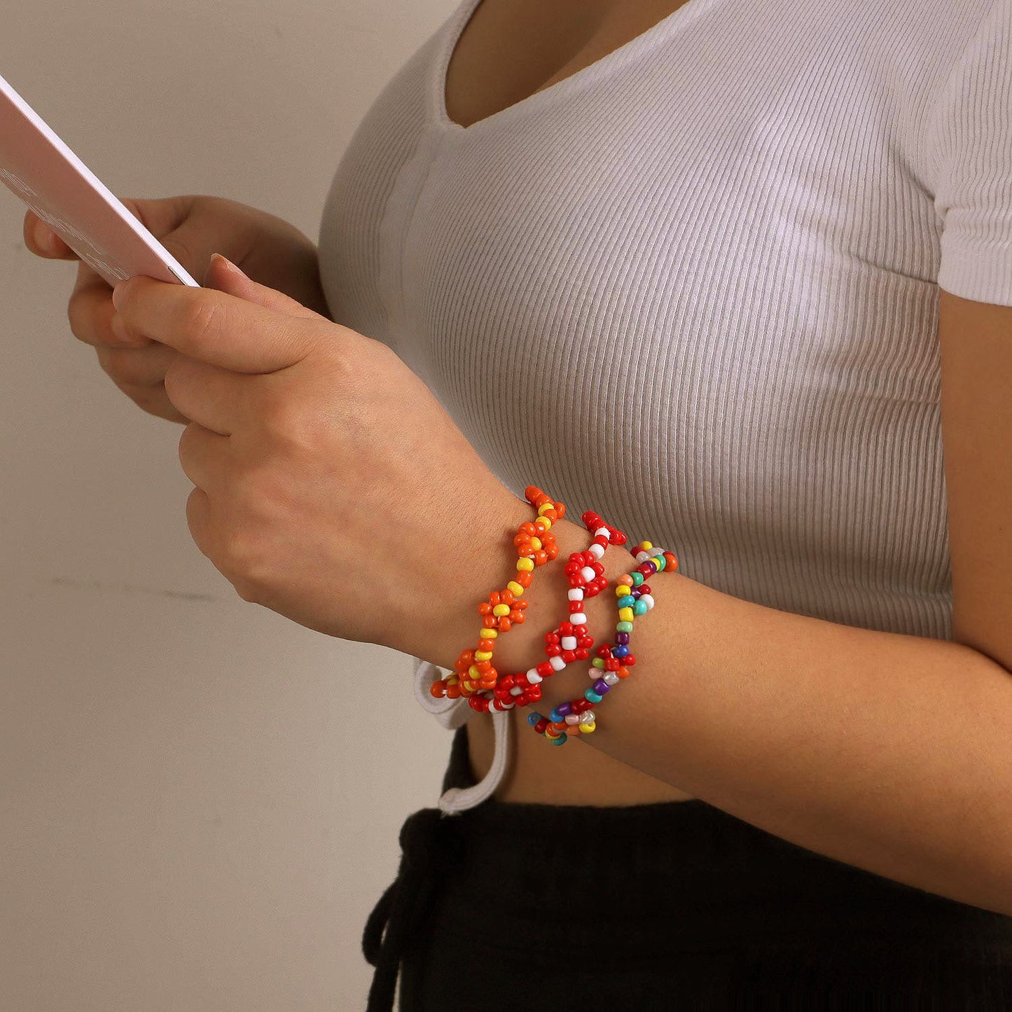 Floral Pattern Elastic Braided Beaded Bracelet for Women with Miyu Beads