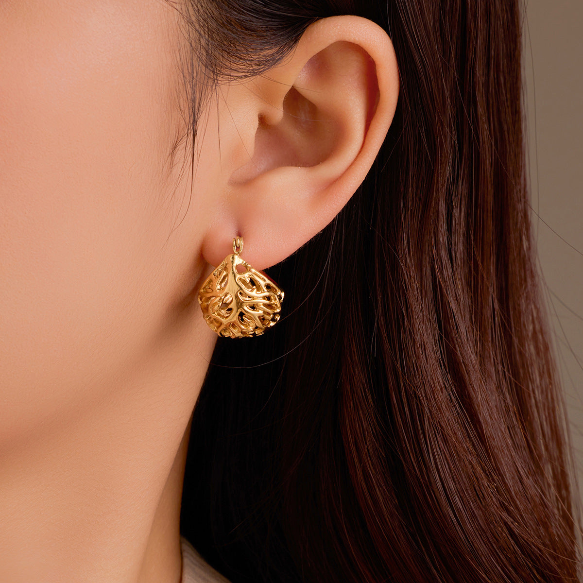 Geometric Nest-Shaped Stainless Steel Earrings with 18K Gold Plating for Women French Vintage Style