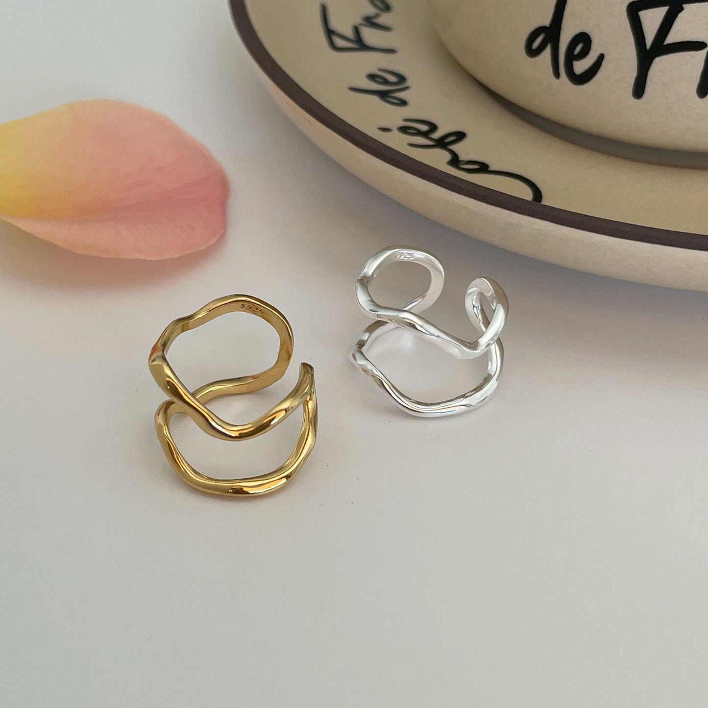 Anello Minimalista in Argento Sterling 925 a Cuore Aperto con Doppio Cerchio Irregolare per Donna