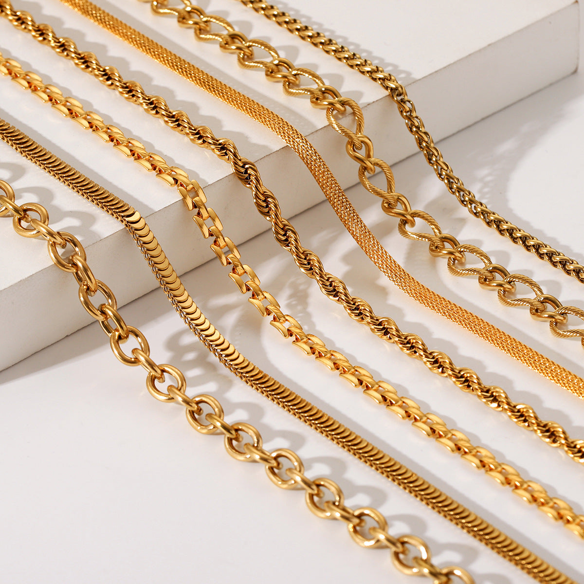 Collana Geometrica Placcata in Acciaio Inossidabile da Donna con Catena a Serpente, Gioielli Minimalisti per Ogni Giorno