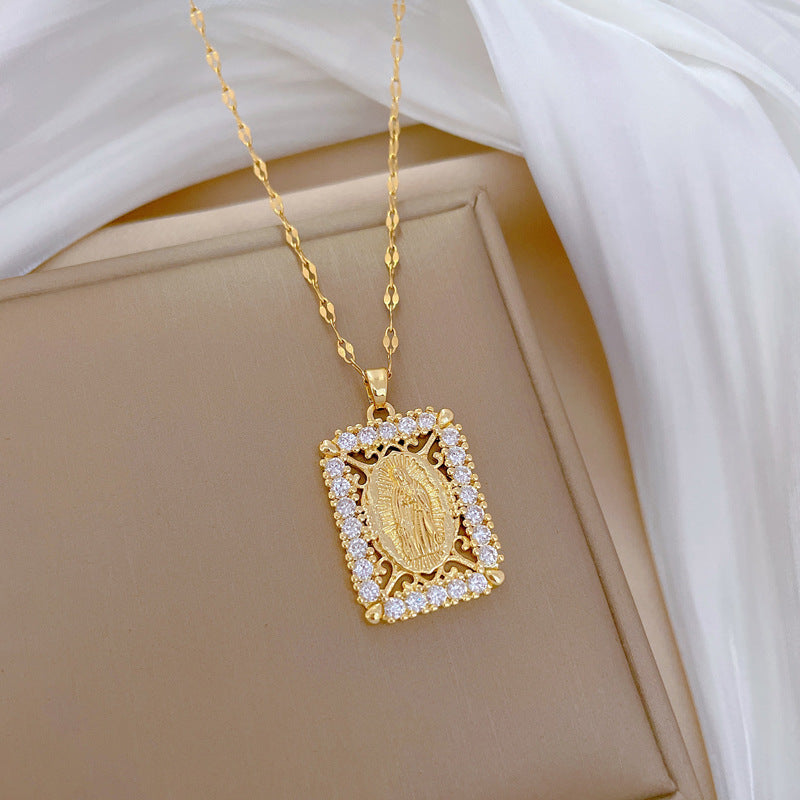 Collar con colgante de luna geométrica minimalista para mujer y hombre en acero de titanio con incrustaciones de diamantes de imitación en cadena de acero de titanio