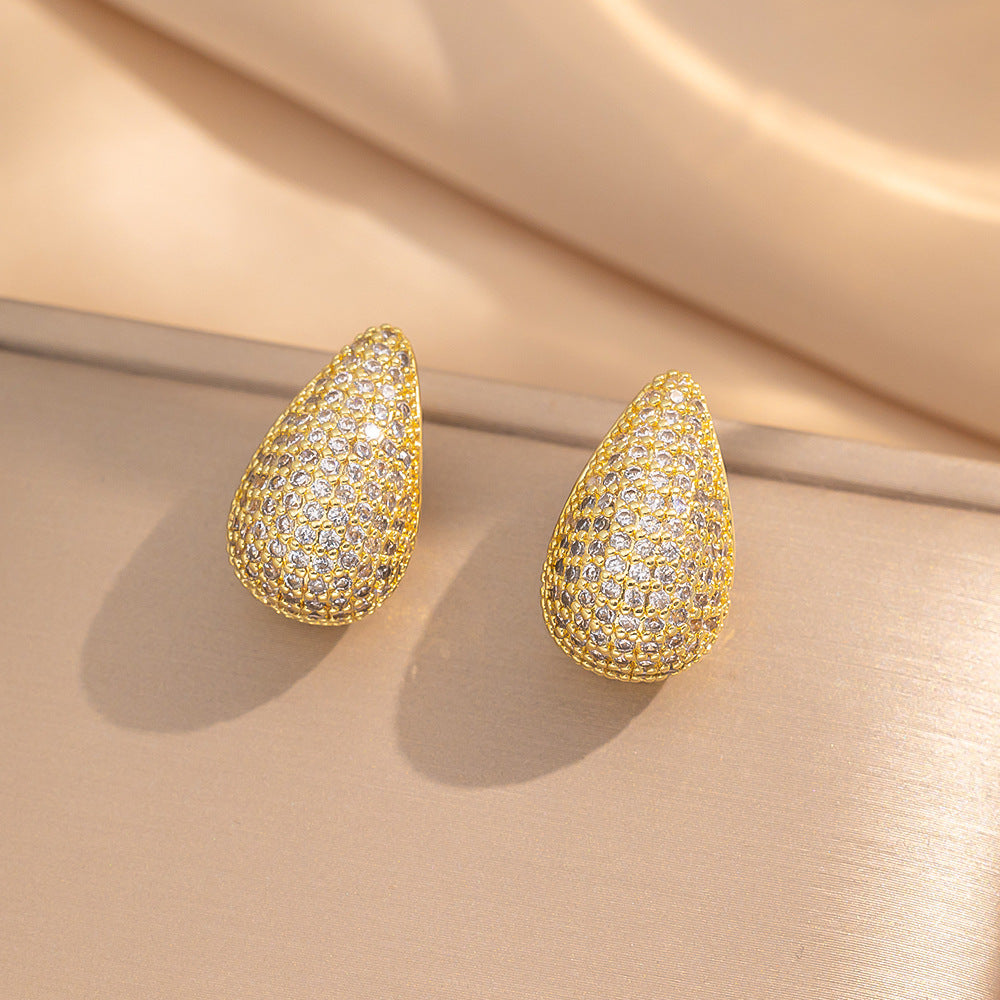 Minimalist Modern Heart-Shaped Titanium Steel Earrings with Micro-Pavé Rhinestone Accents for Women