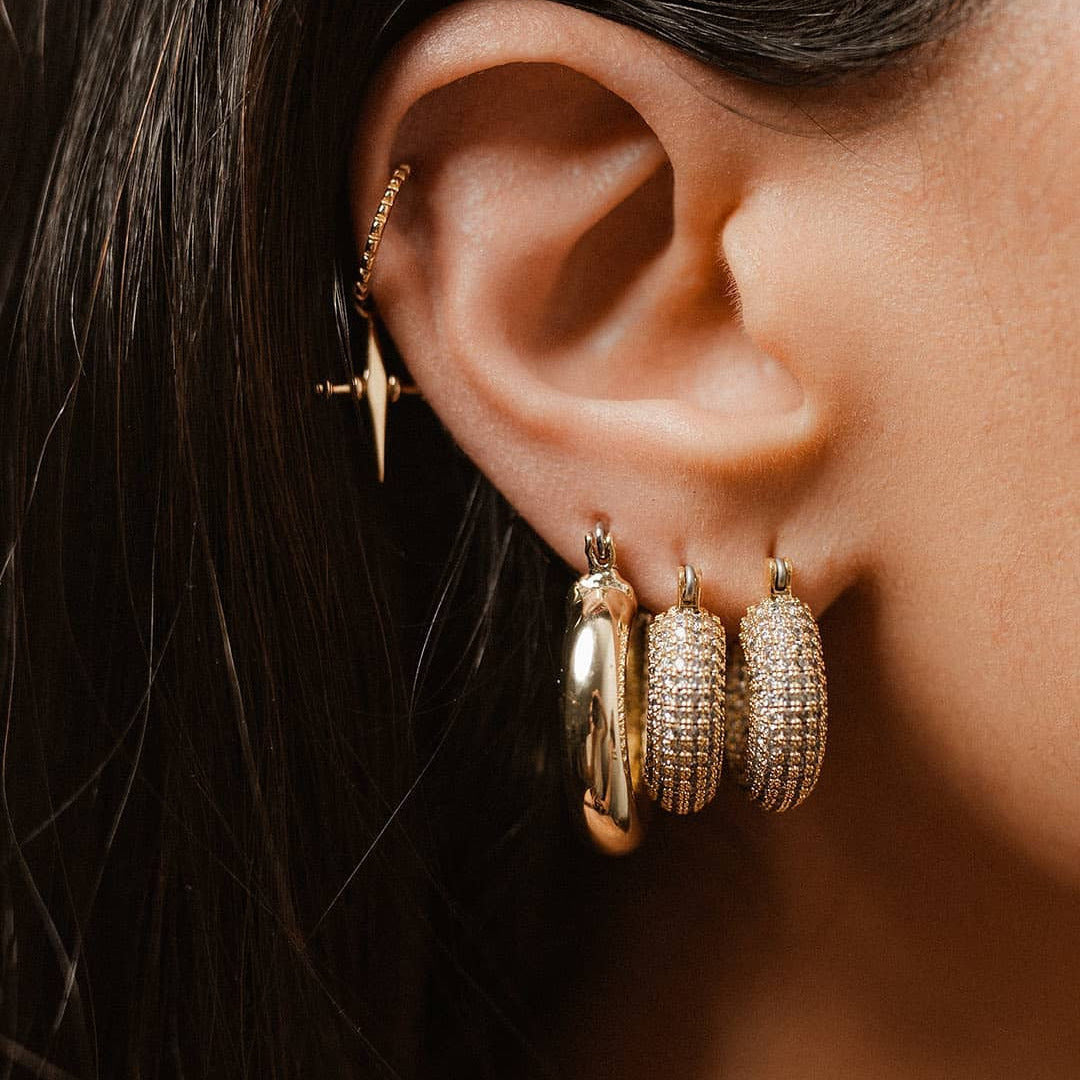 Minimalist Geometric Stainless Steel Hoop Earrings with 18K Gold Plating and White Square Cubic Zirconia Inlay