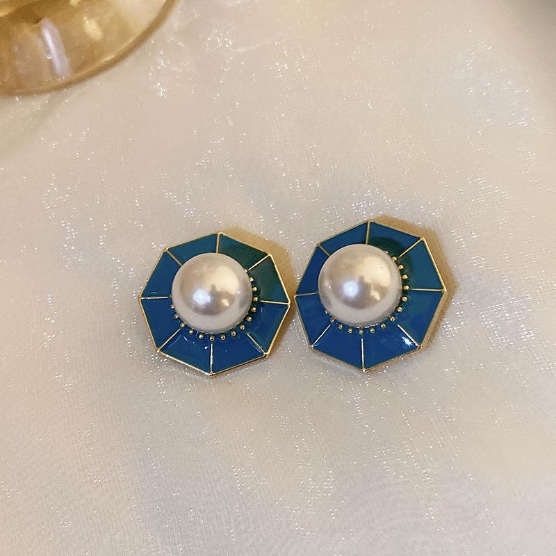 Orecchini a perno vintage in lega a forma di cuore con placcatura in oro per donna, retrò minimalista