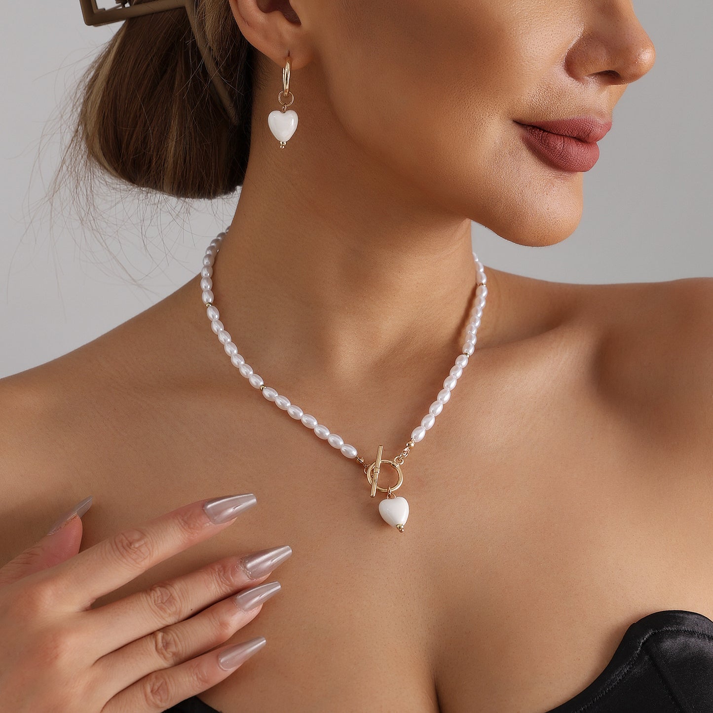 Casual Heart Geometric Resin Alloy Plated Necklace Set for Women
