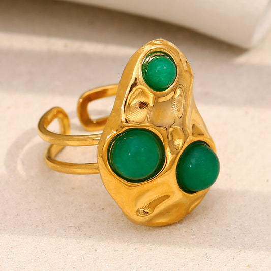 Vintage Style Geometric Flower-Shaped Stainless Steel Ring with 18K Gold Plating and Hammered Texture for Women