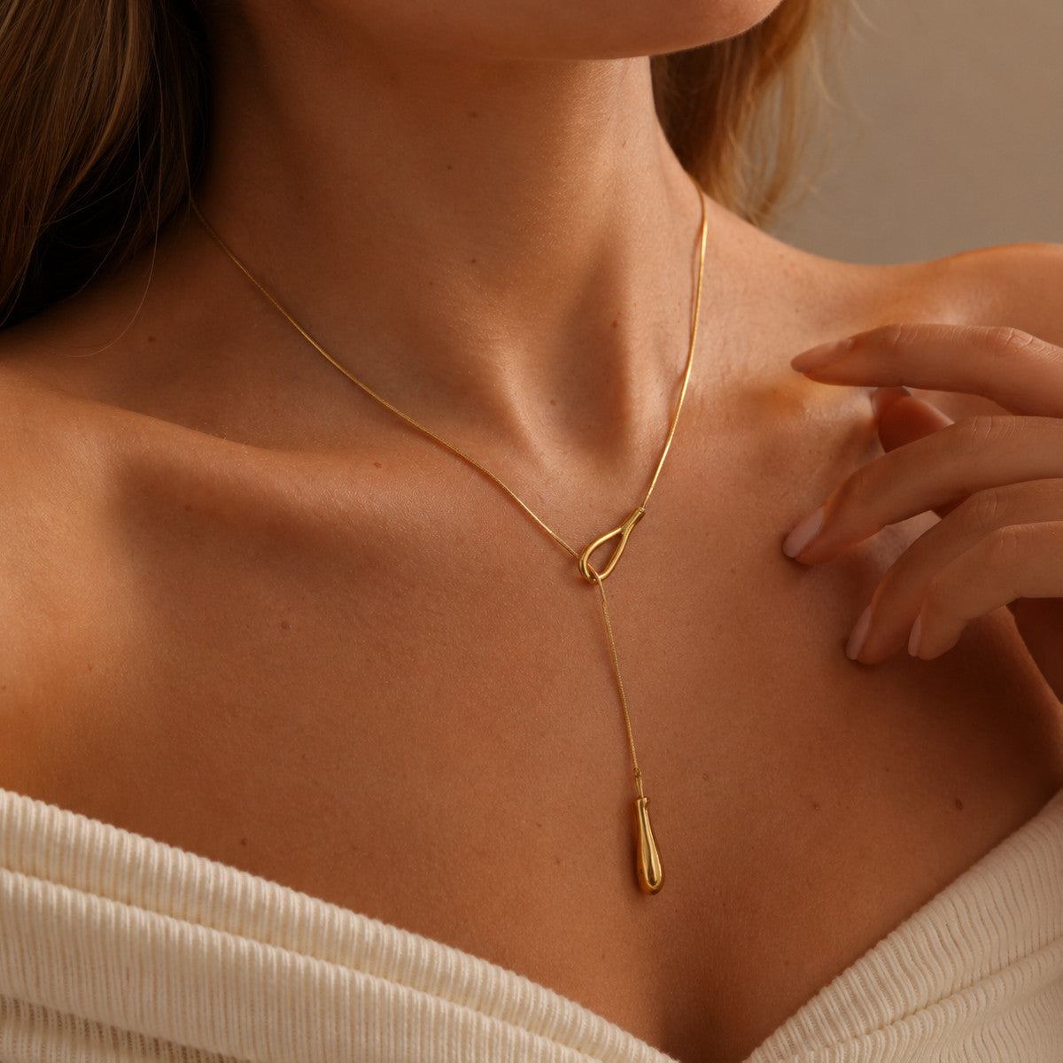 Elegant Minimalist Teardrop Pendant Necklace 18K Gold Plated Stainless Steel Adjustable Cable Chain for Women