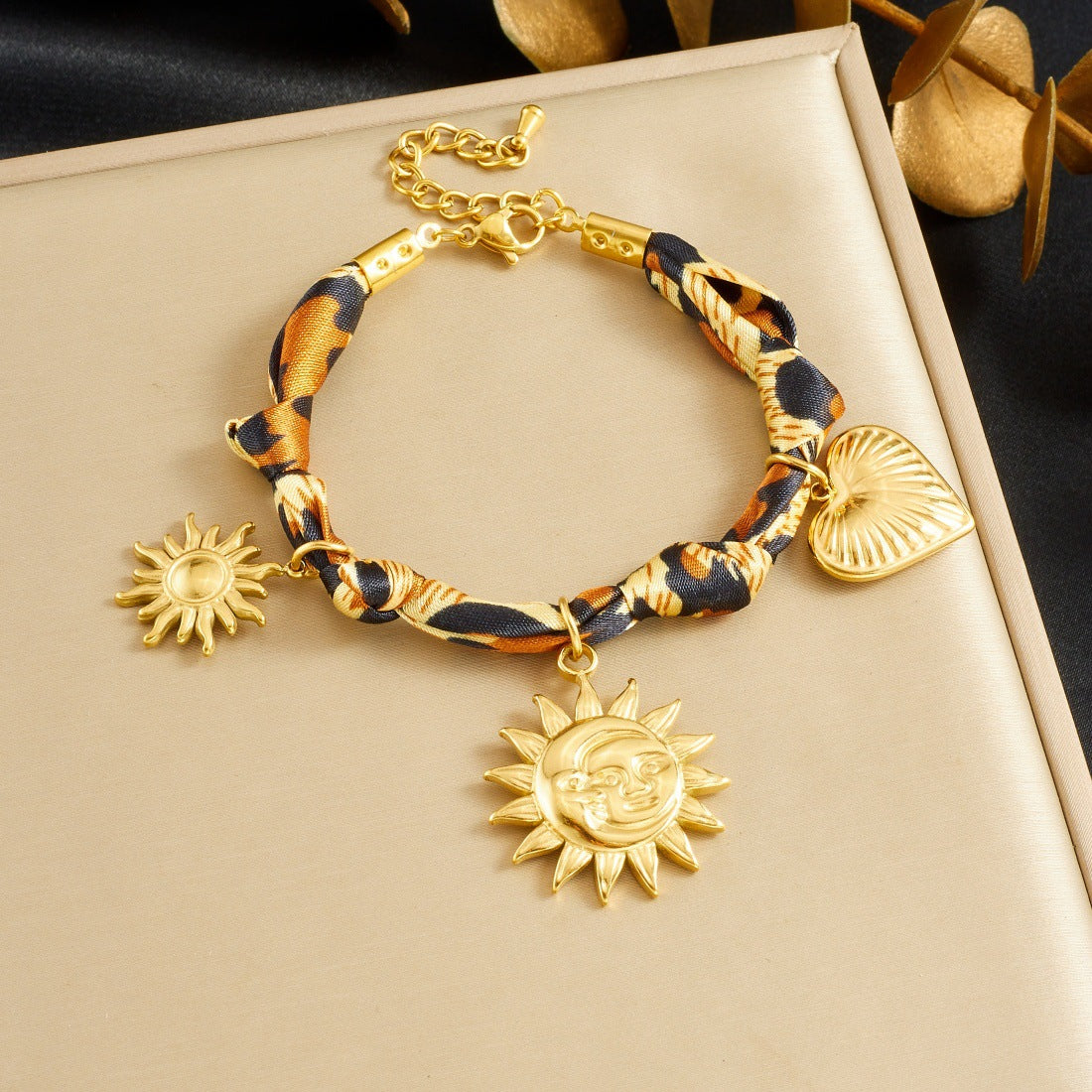 Bohemian Vintage Gold Plated Stainless Steel Leopard Print Heart Pendant Bracelet with Sun Element