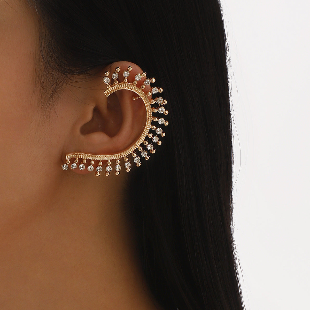 Orecchini da donna minimalisti geometrici a C in lega con intarsio di strass