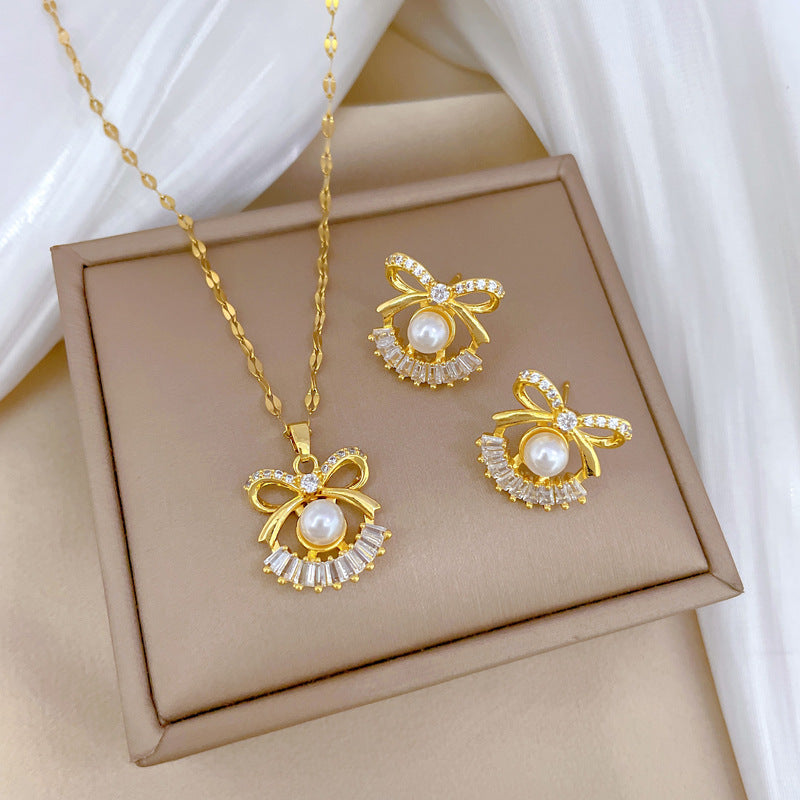 Luxury Fresh and Sweet Plated Brass Zircon Micro-Pave Earrings and Necklace Set