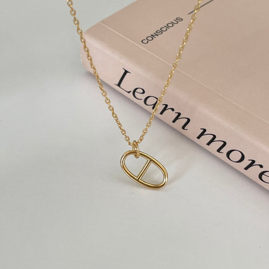 Geometric Pig Nose Pendant Necklace in 925 Sterling Silver for Women
