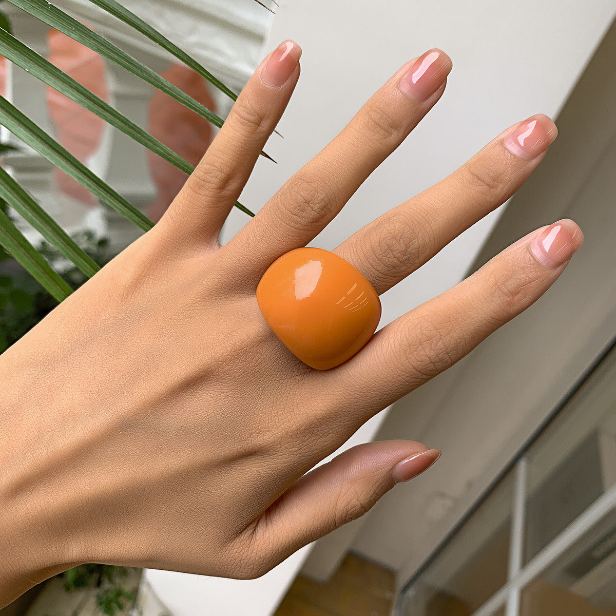 Minimalist Geometric Oval Polished Resin Ring for Women