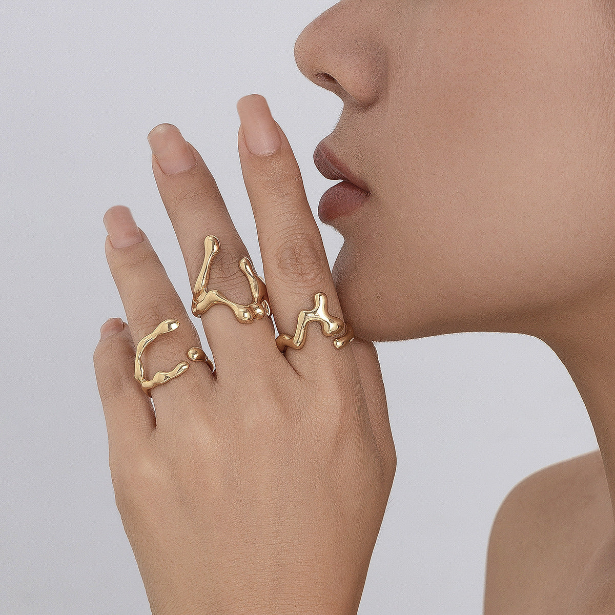 Minimalist Geometric Hollow Liquid-Design Alloy Ring Set with Polished Finish for Women