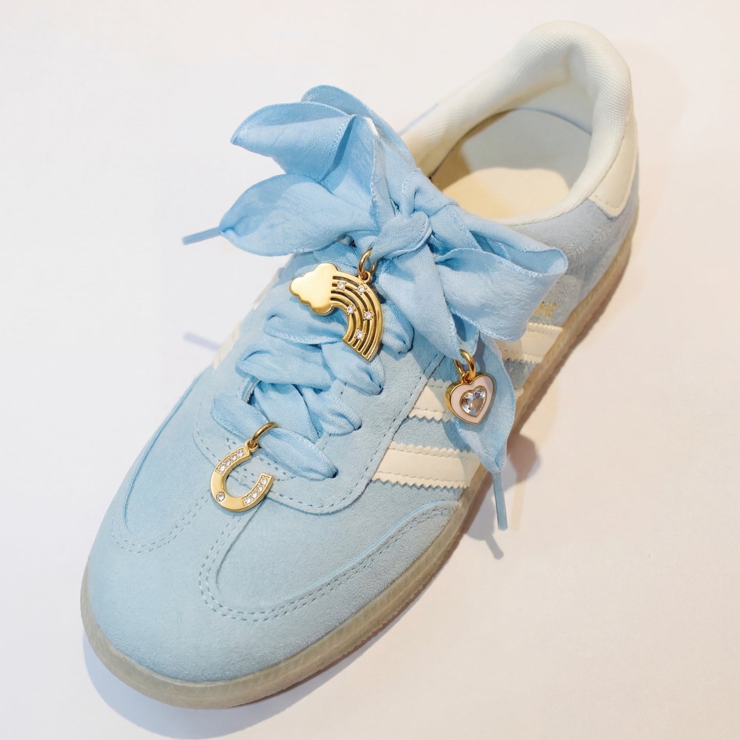 Set di ciondoli per scarpe con stella, cuore e fiore placcati in acciaio al titanio dolce