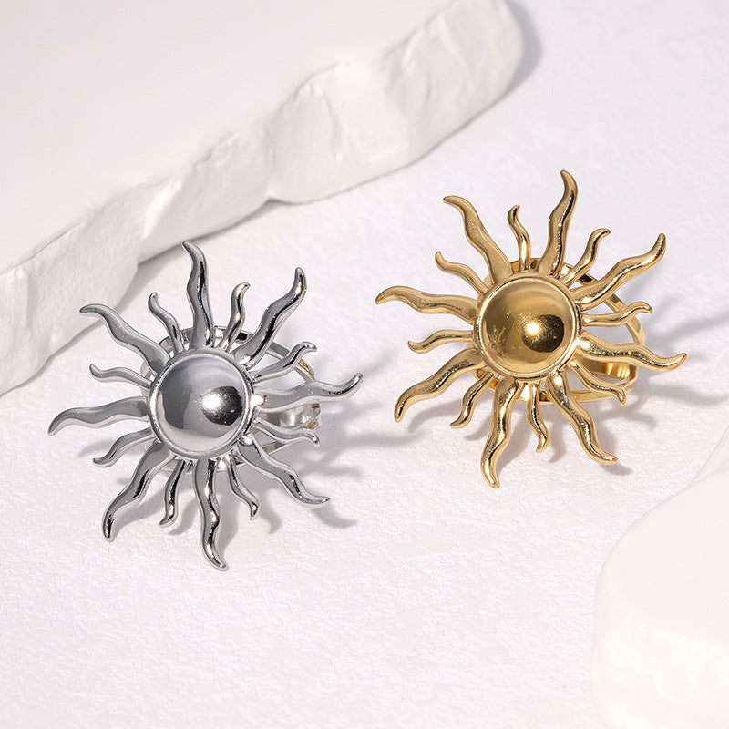 Minimalist Geometric Sunflower Ring in Stainless Steel with Plating Finish for Women