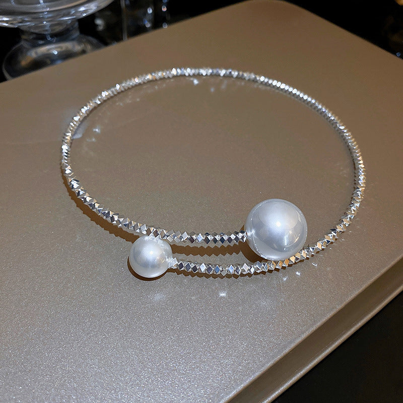 Collana con pendente a cuore a goccia in stile lusso con intarsio in strass in acciaio al titanio su catena in rame da donna