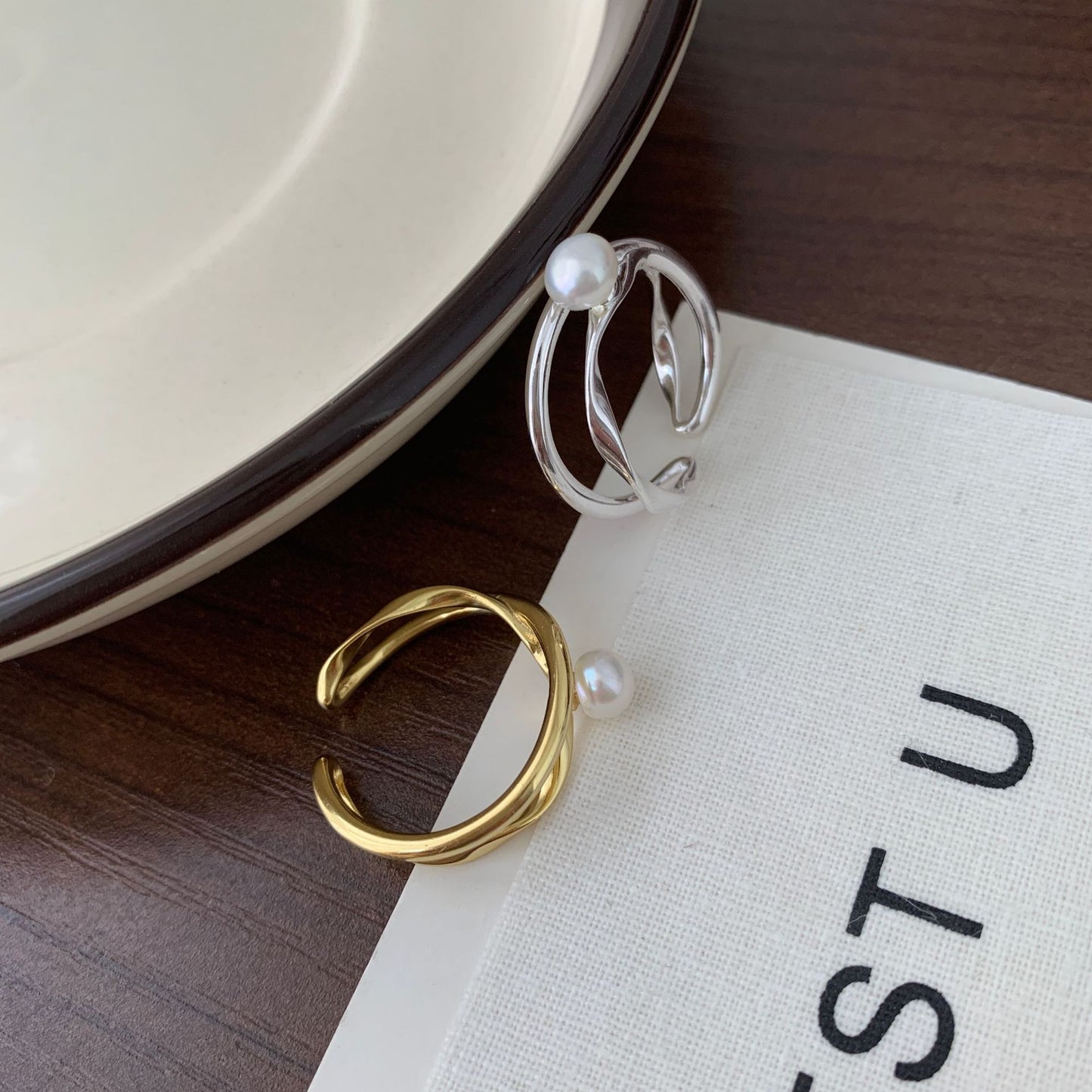 Minimalist Heart-Shaped 925 Sterling Silver Ring with Beveled Square Detail for Women