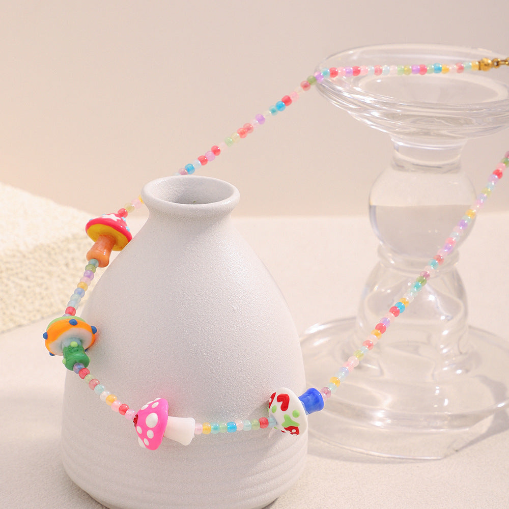 Collana con Pendente Geometrico a Fungo e Pesce di Tendenza per Donne in Acrilico con Catena in Acciaio Inox Placcato Oro 18K