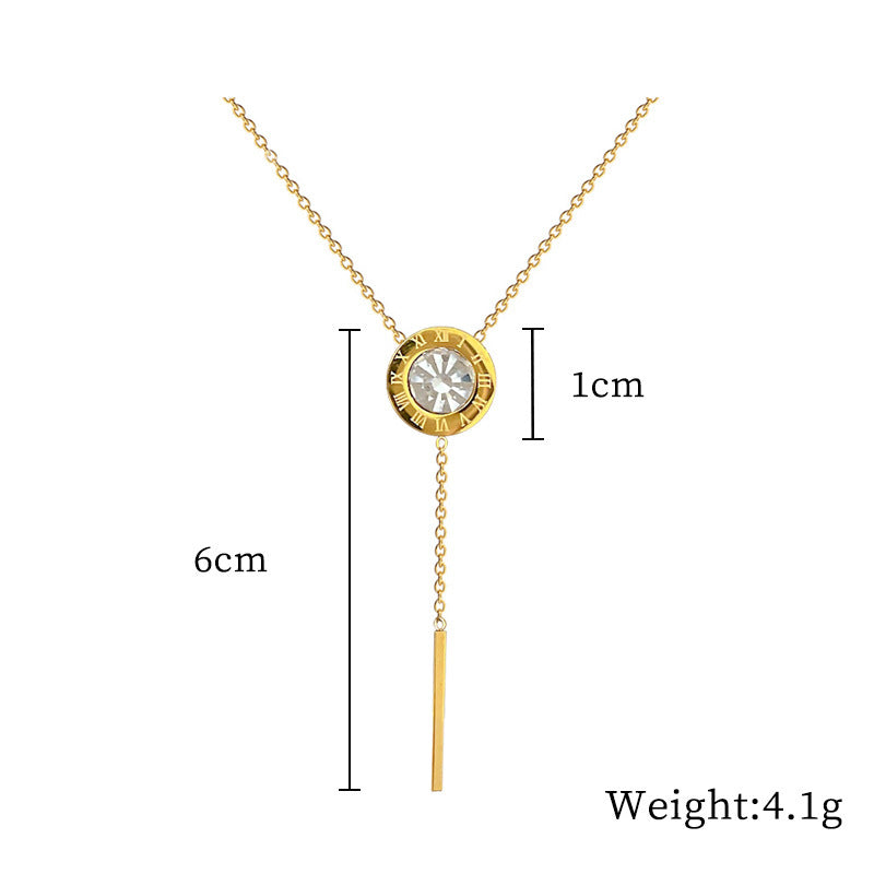 Collana con ciondolo geometrico minimalista in acciaio al titanio per uomo e donna con finitura placcata oro e catena a medaglione