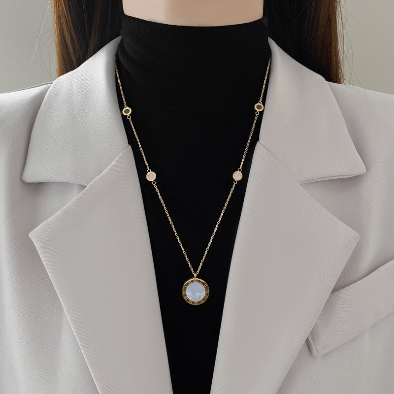 Minimalist Geometric Titanium Steel Pendant Necklace with Gold Plating for Women and Men