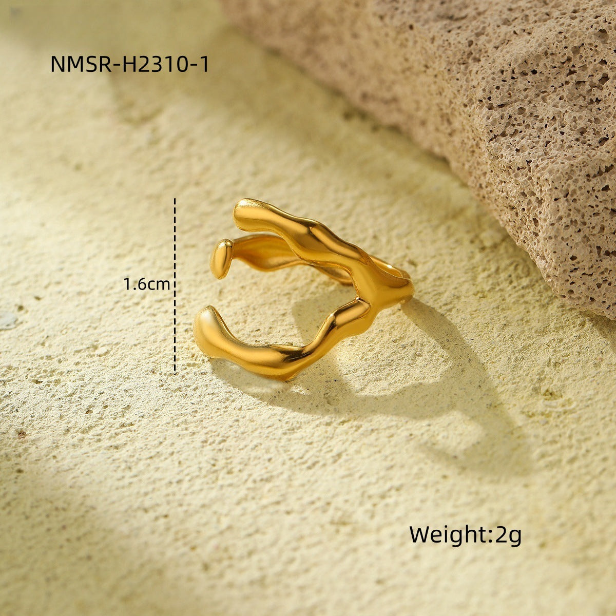 Anillo abierto de acero de titanio geométrico irregular con acabado chapado para accesorio de moda femenina