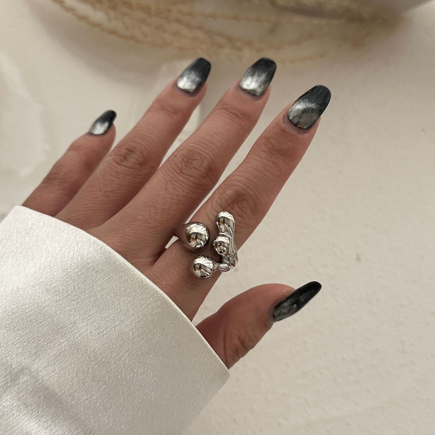 Heavy-Duty Polished Double Teardrop Oval Alloy Bracelet Set
