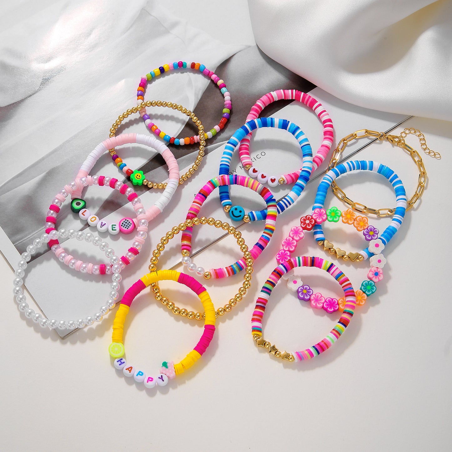 Casual Resin Acrylic Pearl Bracelet with Letter and Floral Pattern