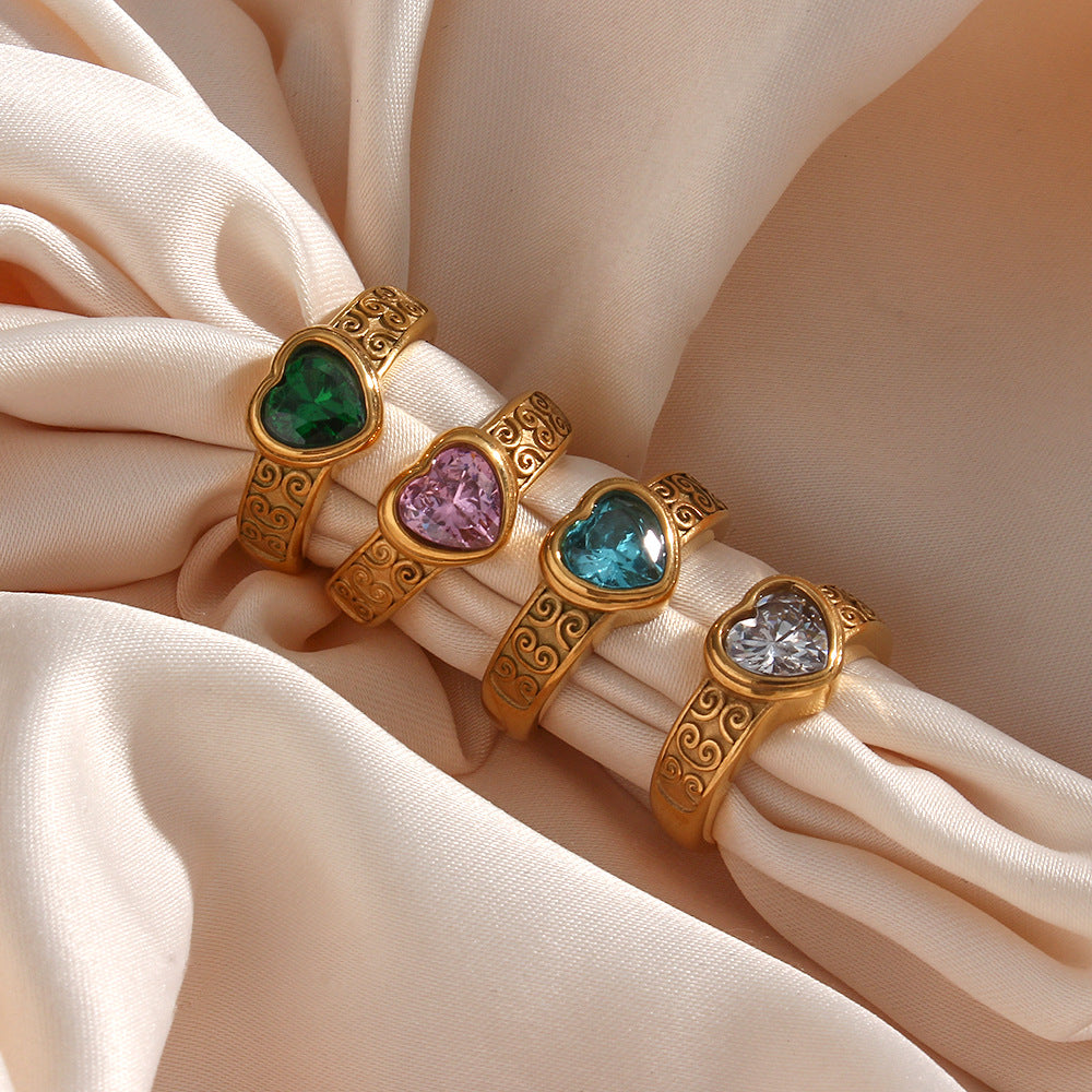 Minimalist Vintage-Inspired Heart-Shaped Stainless Steel Ring with Plated Finish for Women