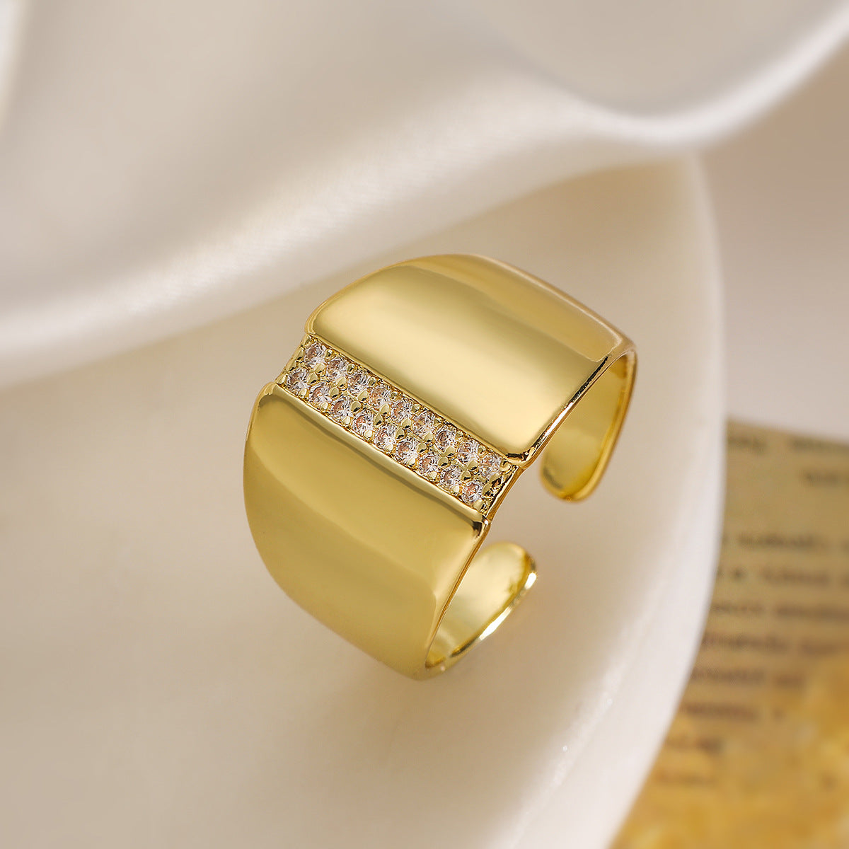 Minimalist Geometric Open-Ended Ring for Women Made of Brass with 18K Gold Plating and Zircon Inlay