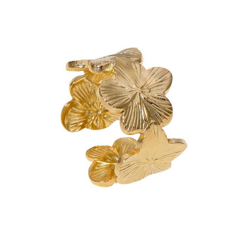 Anillo floral rústico para mujer de acero inoxidable con acabado chapado y banda ajustable