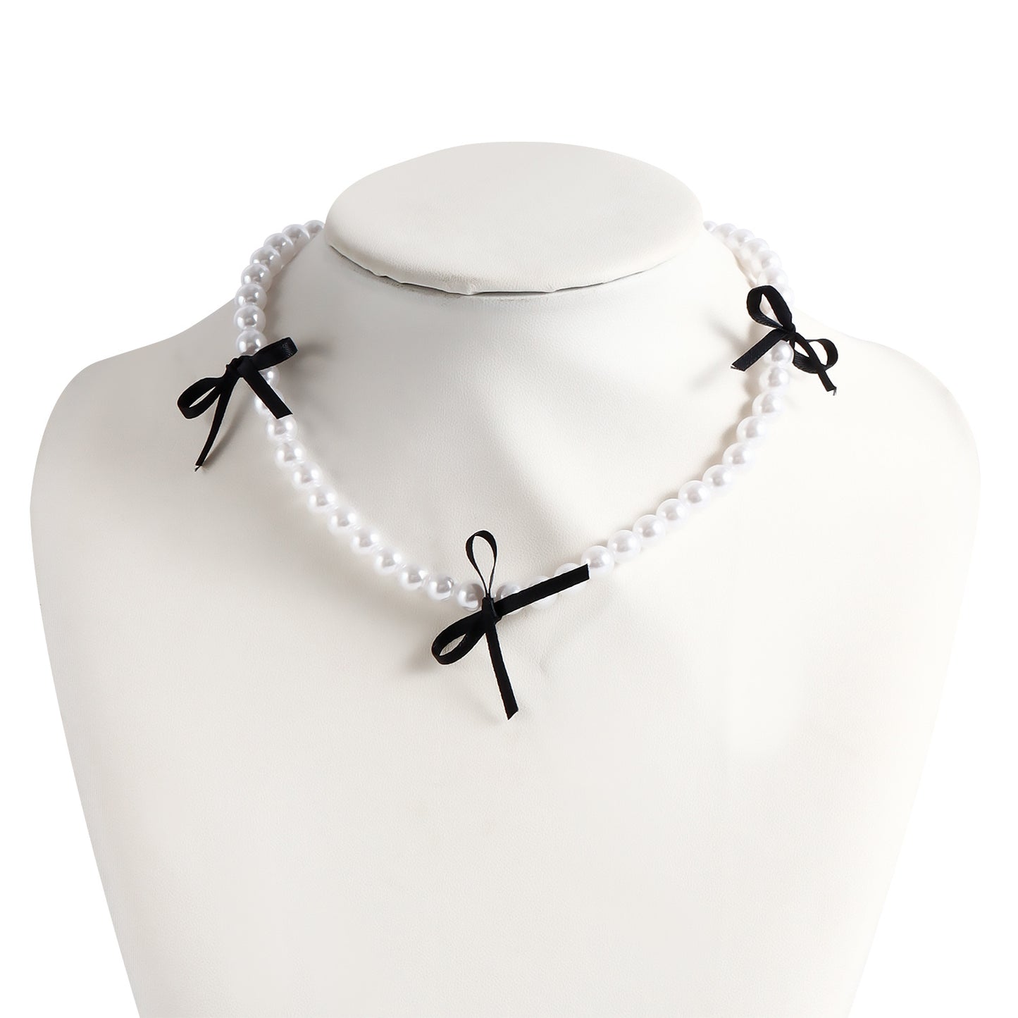 Collana pendente a farfalla minimalista con fiocco in metallo placcato con inserti di perle imitate per donna