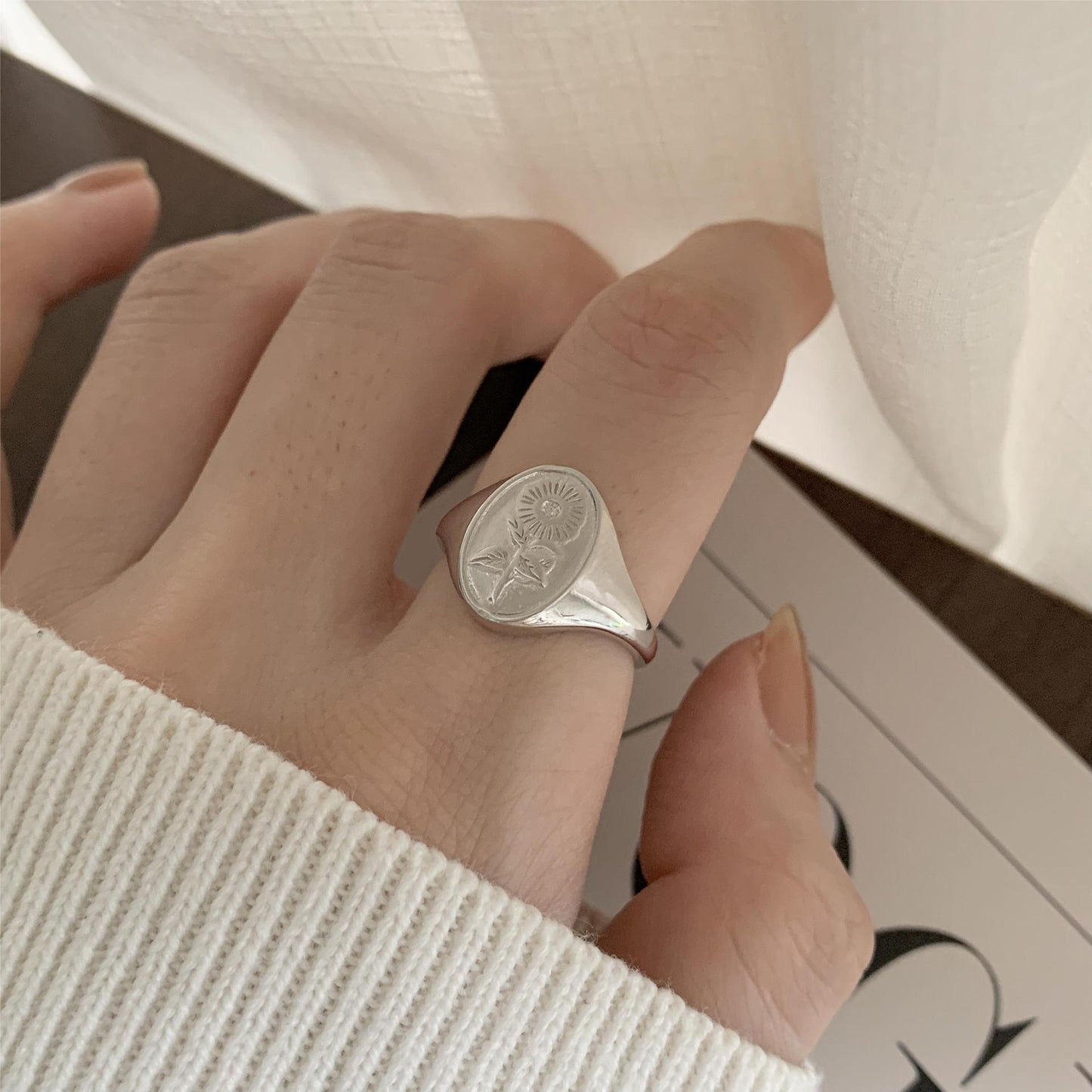 Anello da donna in argento sterling 925, con cuore e girasole, stile minimalista