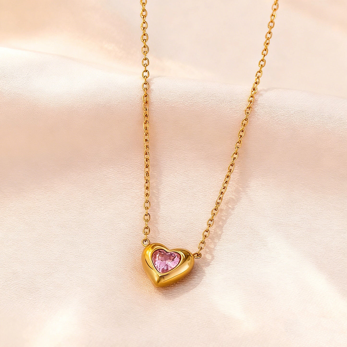 Set di collana e orecchini da donna in acciaio inossidabile placcato con zirconia cubica, design elegante e minimalista a forma di cuore