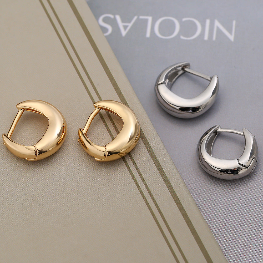 Orecchini Asimmetrici Geometrici Minimalisti in Rame Placcato Oro da Donna