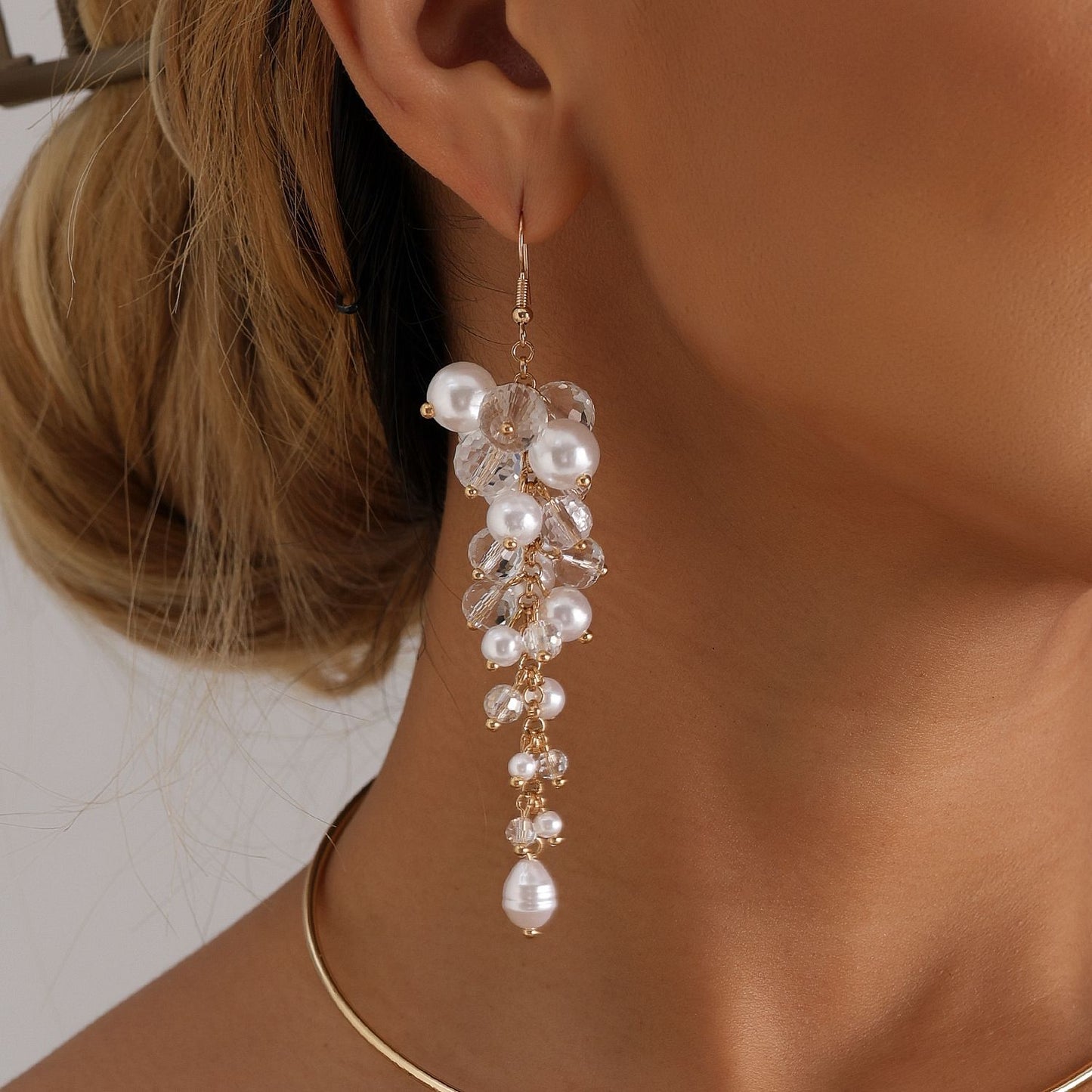 Gargantilla de aleación estilo palaciego barroco vintage con motivos florales y geométricos, detalles de pedrería y acabado galvanizado para mujer