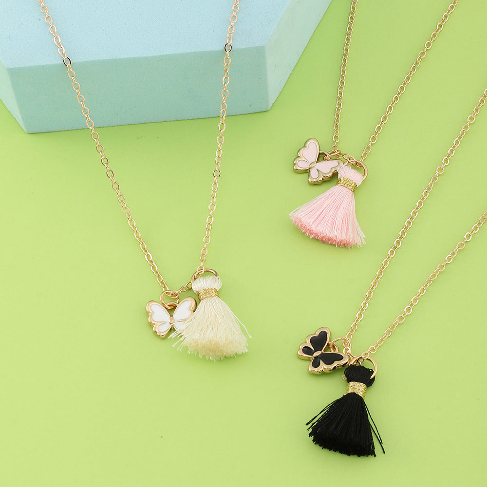 Collar con colgante de mariposa minimalista para niñas, de aleación con acabado esmaltado, cadena tipo box, juego de regalo de amistad para mujeres