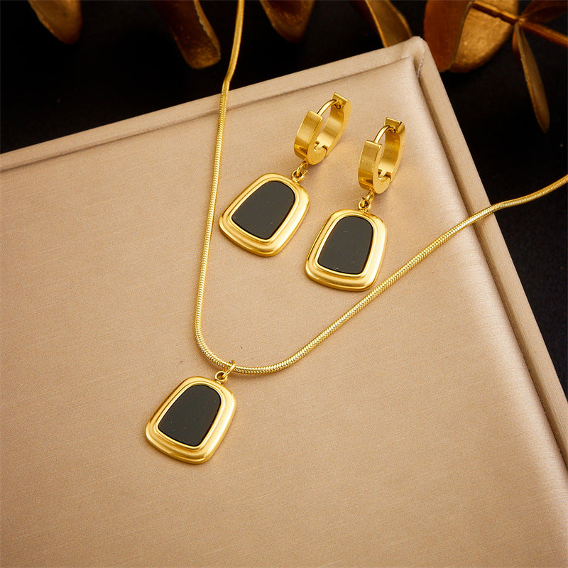 Vintage-Inspired Geometric Trapezoid Pendant Necklace and Earrings Set in Gold-Plated Stainless Steel for Women