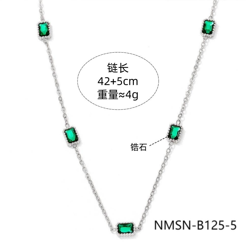 Collana Minimalista Geometrica in Acciaio Titanio da Donna con Intarsio di Strass e Finitura Placcata