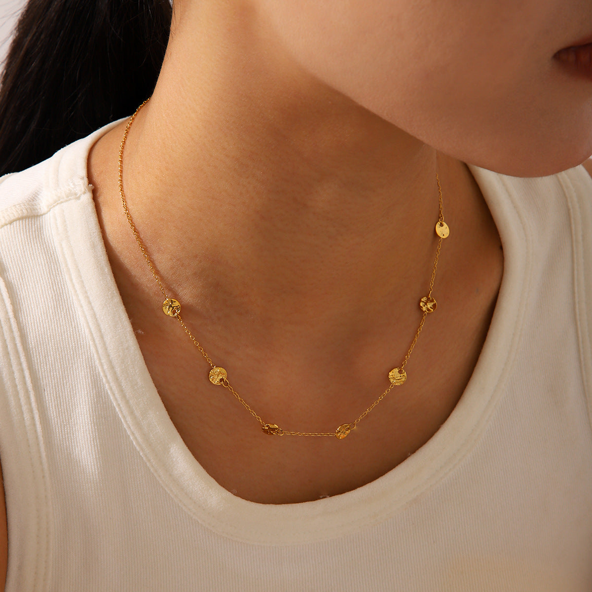 Minimalist 18K Gold Plated Hammered Geometric Round Stainless Steel Necklace for Women