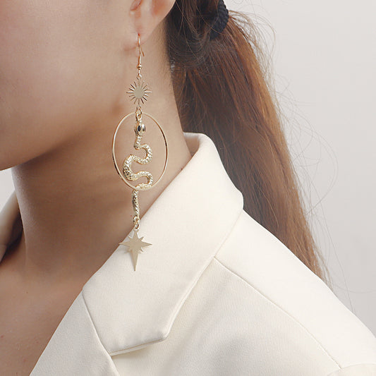 Pendientes de borla largos geométricos con forma de serpiente, cruz y estrella para mujer con base de aleación y acabado chapado