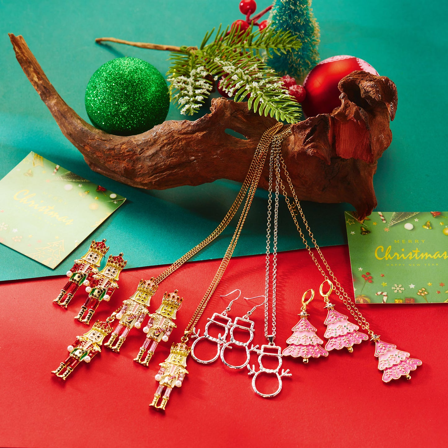 Conjunto de pendientes de muñeco de nieve con temática navideña y collar de árbol de Navidad rosa con diseño calado, aleación de zinc, acabado galvanizado, cadena tipo O, para mujer