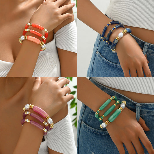 Bracciale minimalista in resina da donna con design a più strati di perline, ovali geometrici e accenti lineari