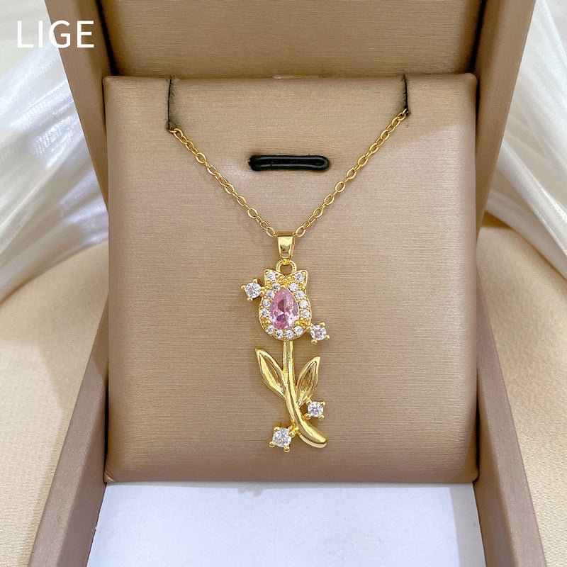 Collana da donna con ciondolo a tulipano di lusso interamente in strass, catena delicata per clavicola in acciaio al titanio con design geometrico