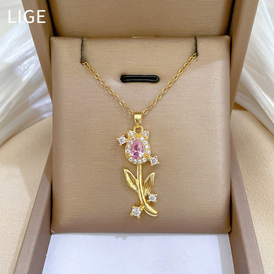 Collana da donna con ciondolo a tulipano di lusso interamente in strass, catena delicata per clavicola in acciaio al titanio con design geometrico