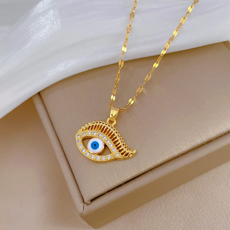 Luxury Geometric Rhinestone-Encrusted Titanium Steel Necklace for Women with Delicate Moon Motif and Adjustable Chain