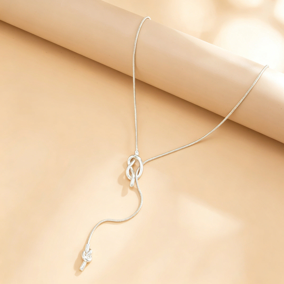 Minimalist Geometric Plated Iron Snake Chain Necklace with Zinc Alloy Pendant Adjustable Long Chain for Women