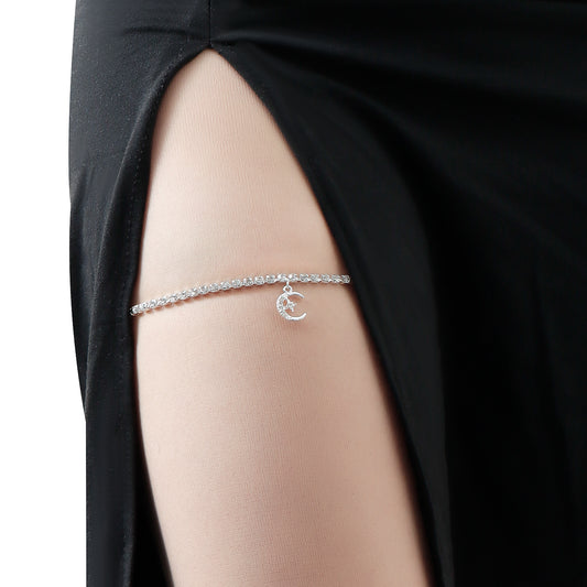 Tobillera minimalista de aleación con forma de luna, detalles de pedrería y banda elástica negra para mujer
